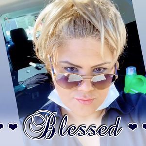 Meet your Posher, Waldina